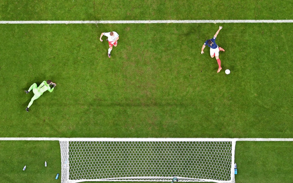 Fran&ccedil;a e Pol&ocirc;nia se enfrentaram pelas oitavas de final da Copa do Mundo