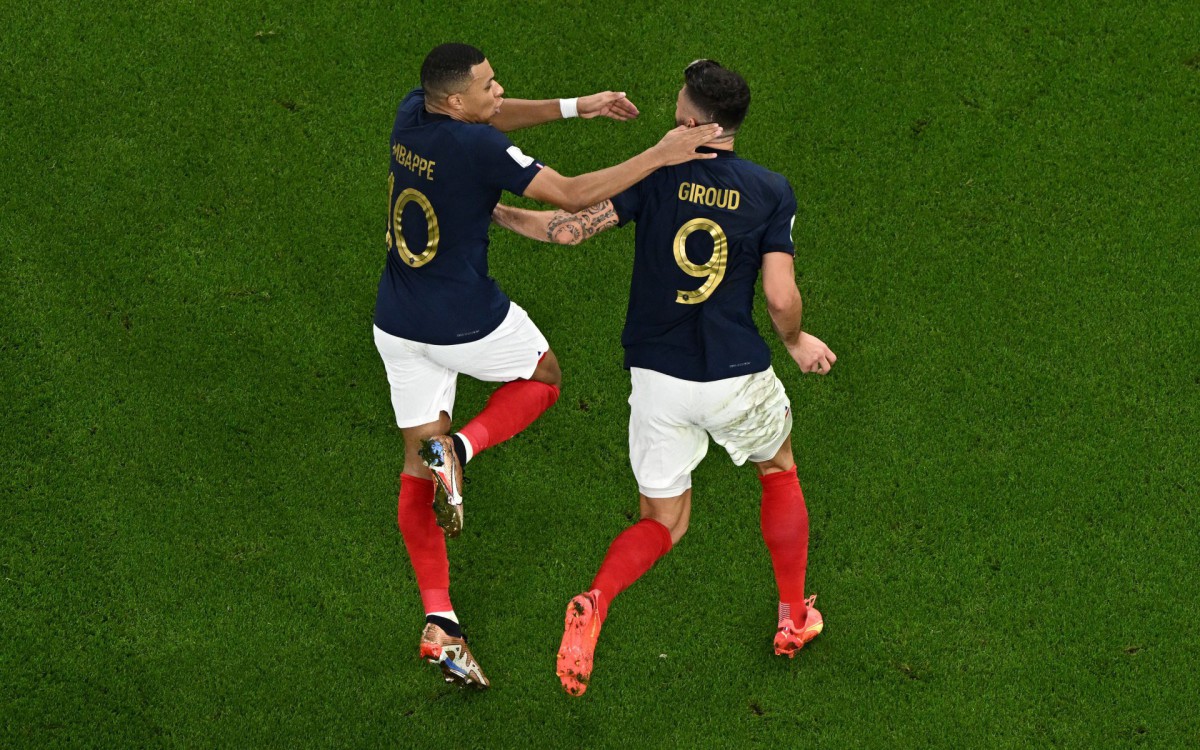 Fran&ccedil;a e Pol&ocirc;nia se enfrentaram pelas oitavas de final da Copa do Mundo