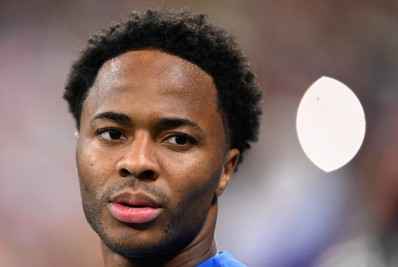 Por conta de problema familiar, Sterling desfalca a Inglaterra contra Senegal; veja a escalação