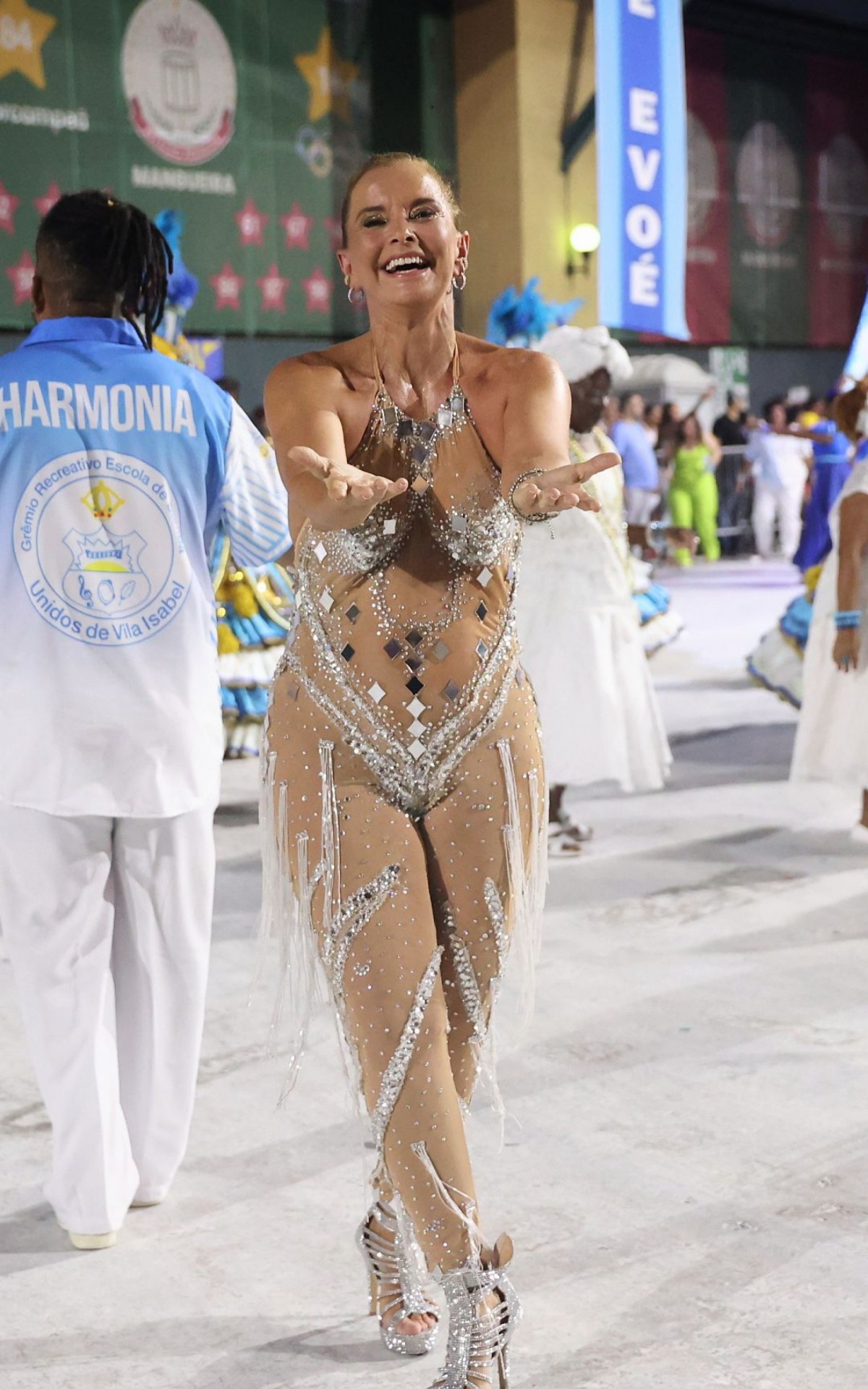 Paula Bergamin participa de evento na Cidade do Samba
