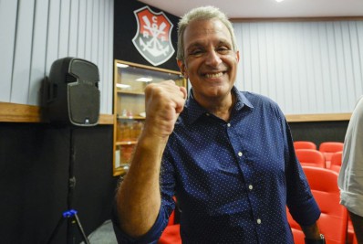 Dirigente afirma que Flamengo não descarta possibilidade de se tornar SAF