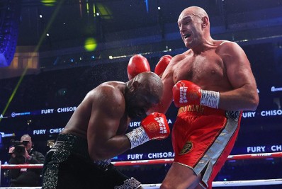 Tyson Fury soma 33ª vitória e mantém título peso-pesado de Boxe da WBC