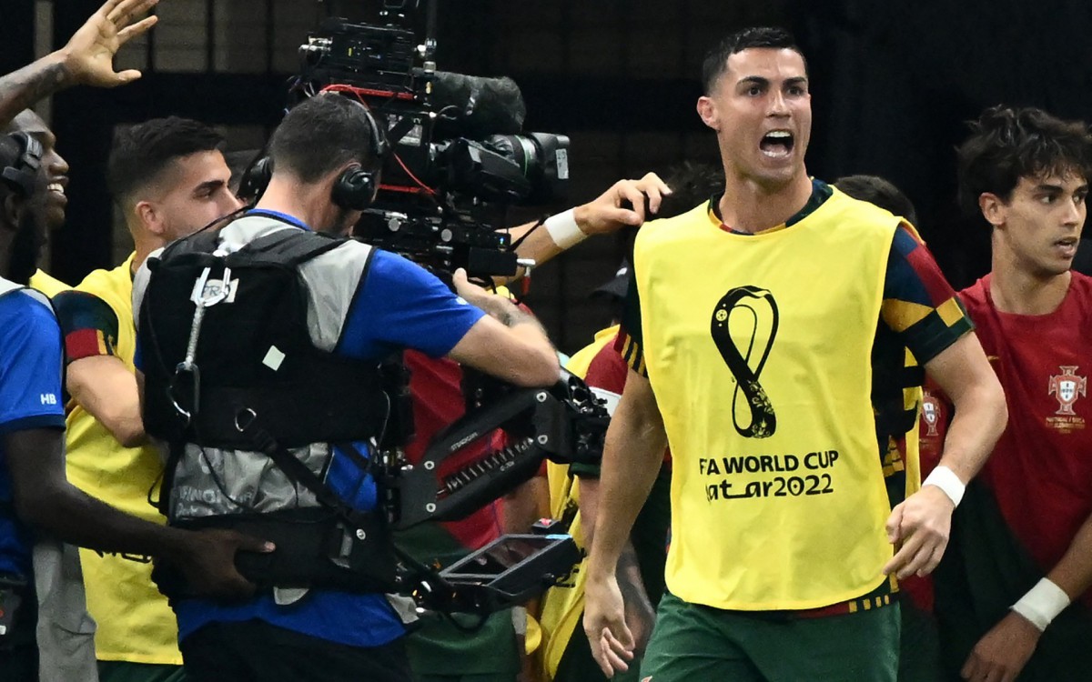 Portugal e Su&iacute;&ccedil;a fizeram duelo pelas oitavas de final da Copa do Mundo