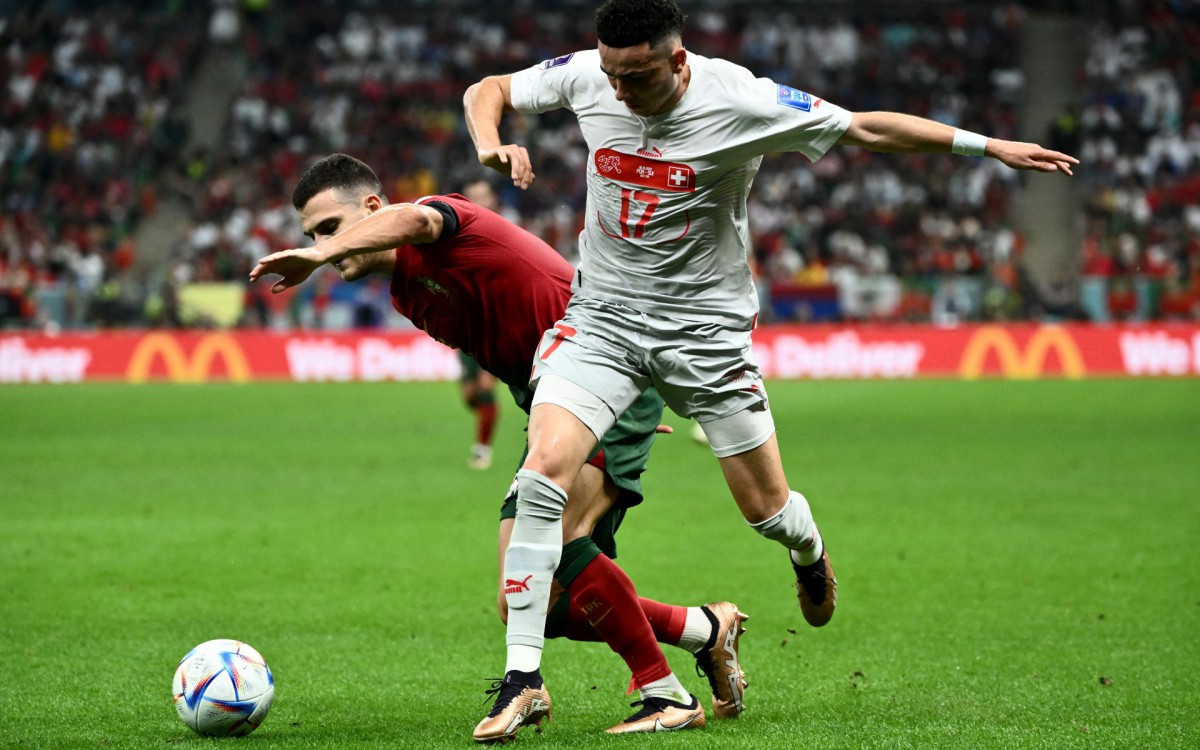 Portugal e Su&iacute;&ccedil;a fizeram duelo pelas oitavas de final da Copa do Mundo