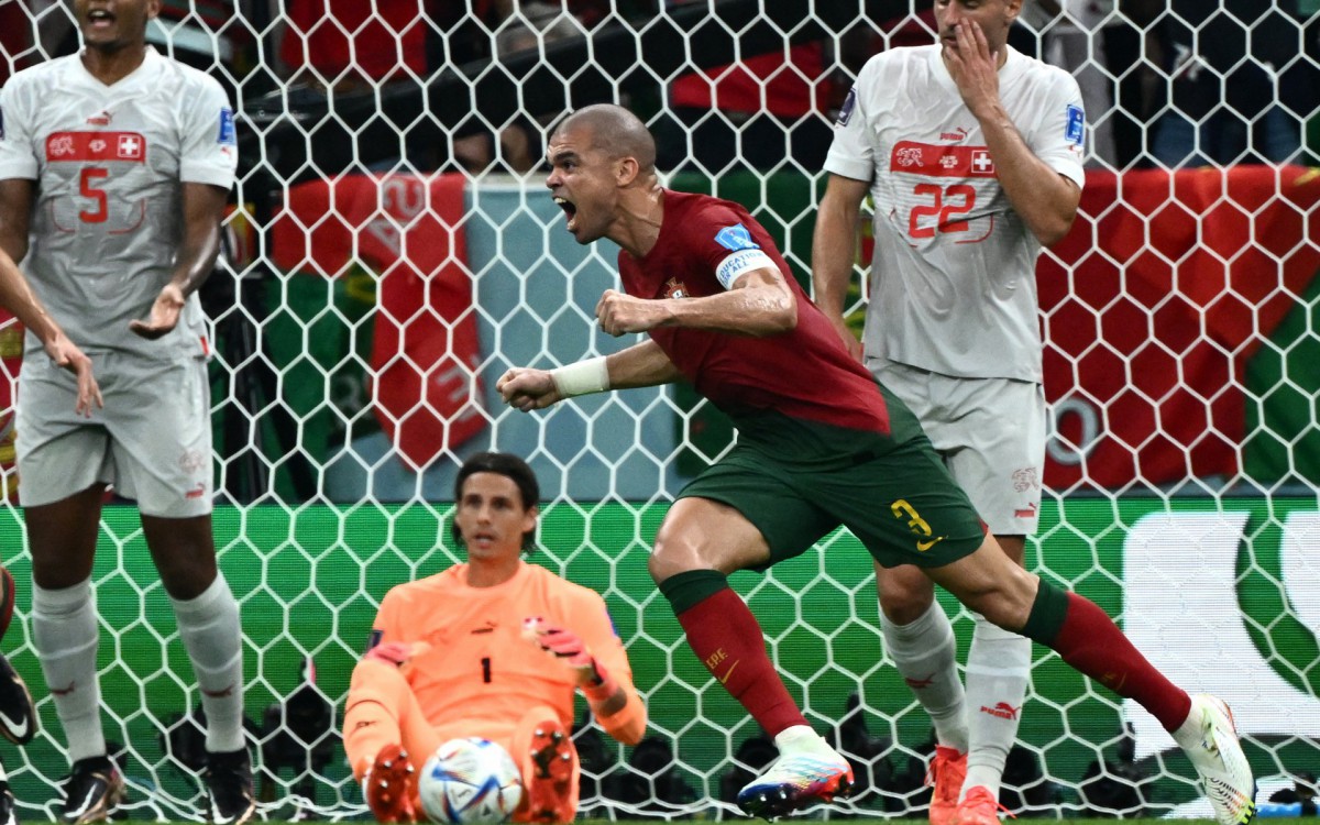 Portugal e Su&iacute;&ccedil;a fizeram duelo pelas oitavas de final da Copa do Mundo