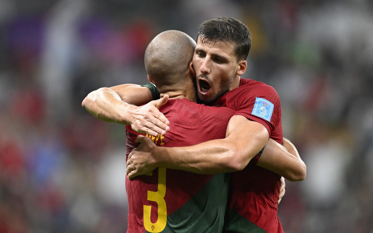 Portugal e Su&iacute;&ccedil;a fizeram duelo pelas oitavas de final da Copa do Mundo