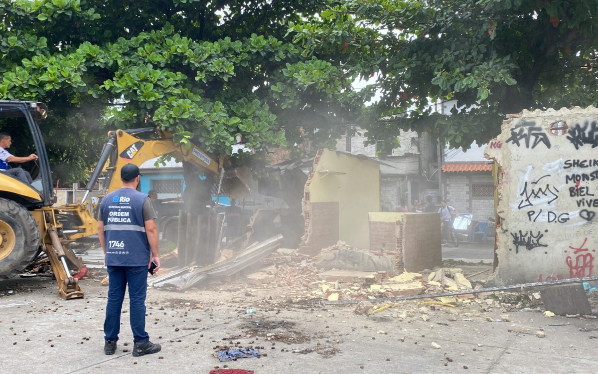 Prefeitura do Rio realiza demolição de 44 construções irregulares em Realengo, na Zona Oeste - Divulgação