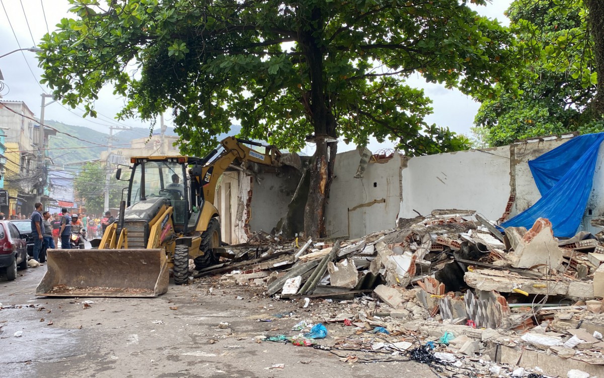 Prefeitura do Rio realiza demolição de 44 construções irregulares em Realengo, na Zona Oeste - Divulgação
