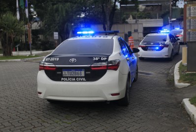 Polícia fecha 'call center' de organização criminosa