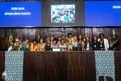 Alerj promove noite de homenagens a personalidades da cultura negra