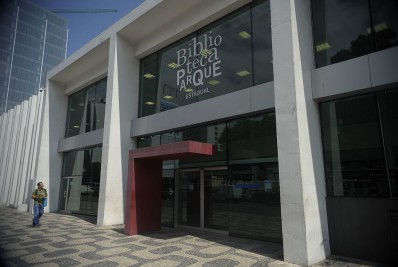 Biblioteca Parque Estadual abre agenda para gravações gratuitas em estúdio musical