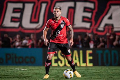 Vasco esfria interesse e vê Wellington Rato ficar perto de assinar com o São Paulo