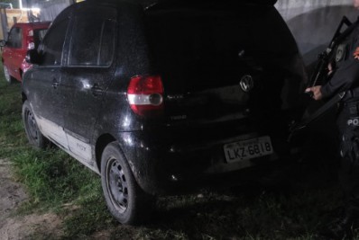 Carro roubado em Araruama é recuperado em Arraial