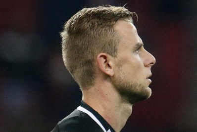 Clube brasileiro rescinde empréstimo de zagueiro, que retorna ao Botafogo