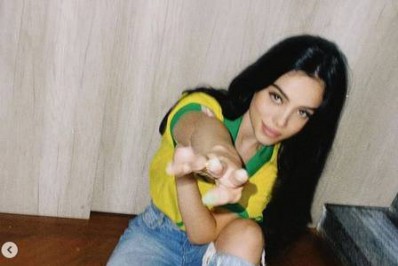 Éder Militão volta a curtir e comentar fotos da ex-namorada