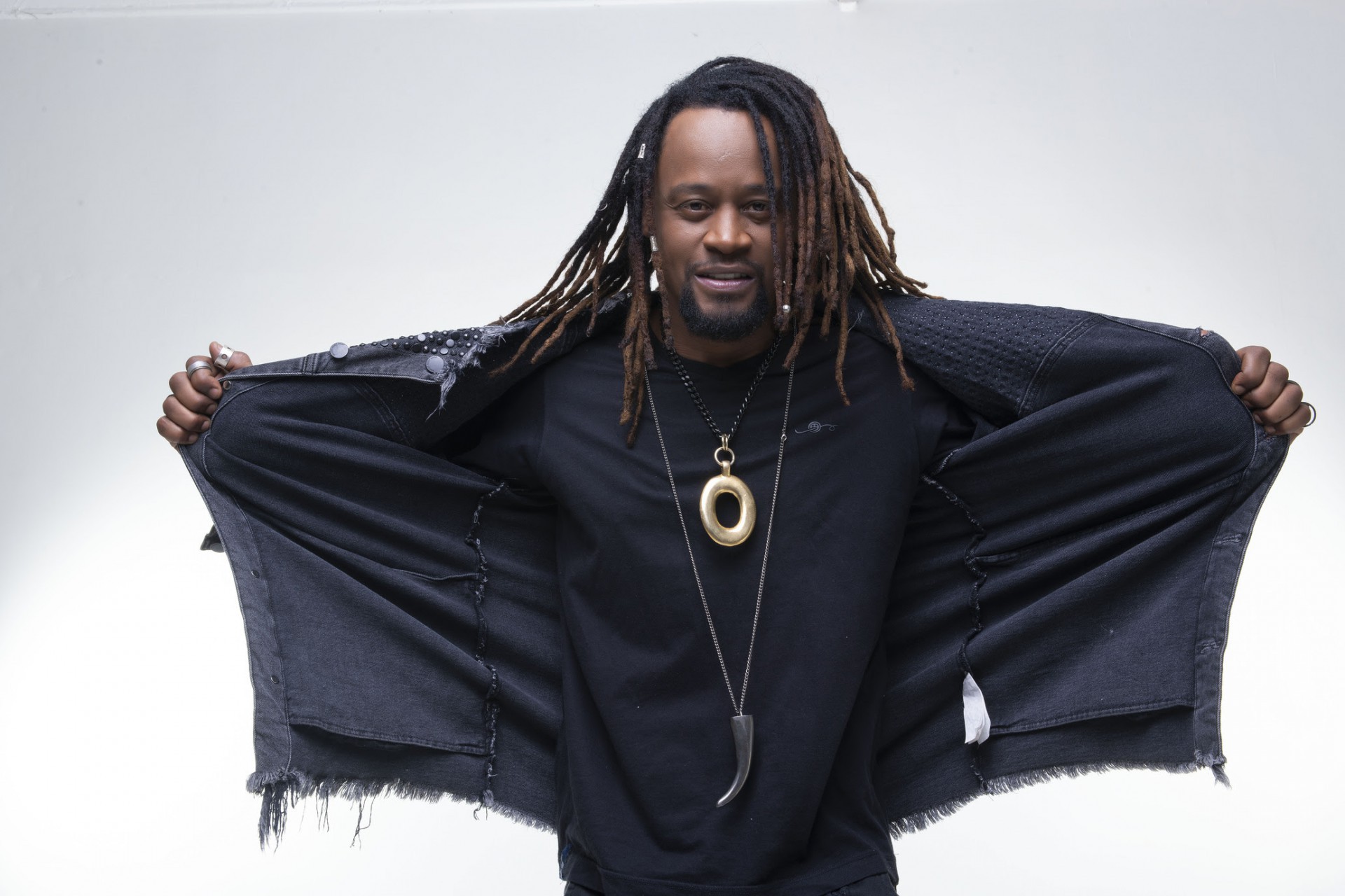 Toni Garrido faz show no Parque Madureira - Divulgação