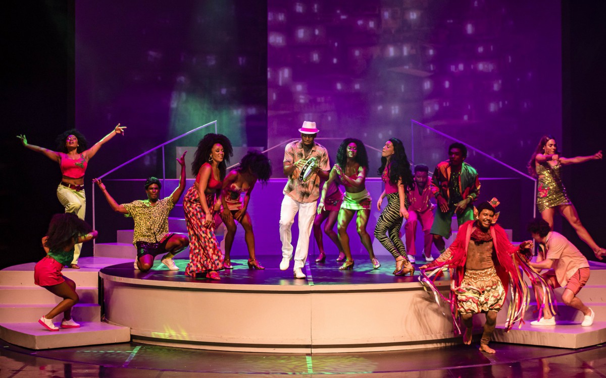 Vida e carreira de Alcione são temas de musical dirigido por Miguel Falabella, em cartaz no Rio - Divulgação/Caio Gallucci