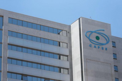 Governo libera parte dos recursos para pagar bolsas da Capes e auxílio estudantil