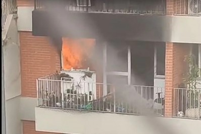 Apartamento pega fogo na Rua Barata Ribeiro, em Copacabana
