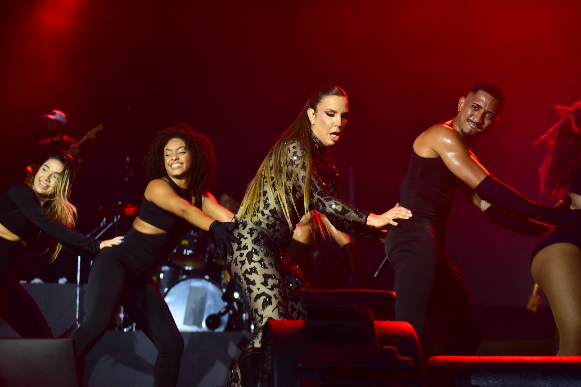 Ivete Sangalo se apresenta na Farofa da Gkay, na madrugada desta quinta-feira - Leo Franco / Ag. News