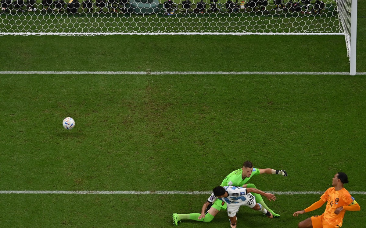 Holanda e Argentina se enfrentaram pelas quartas de final da Copa do Mundo