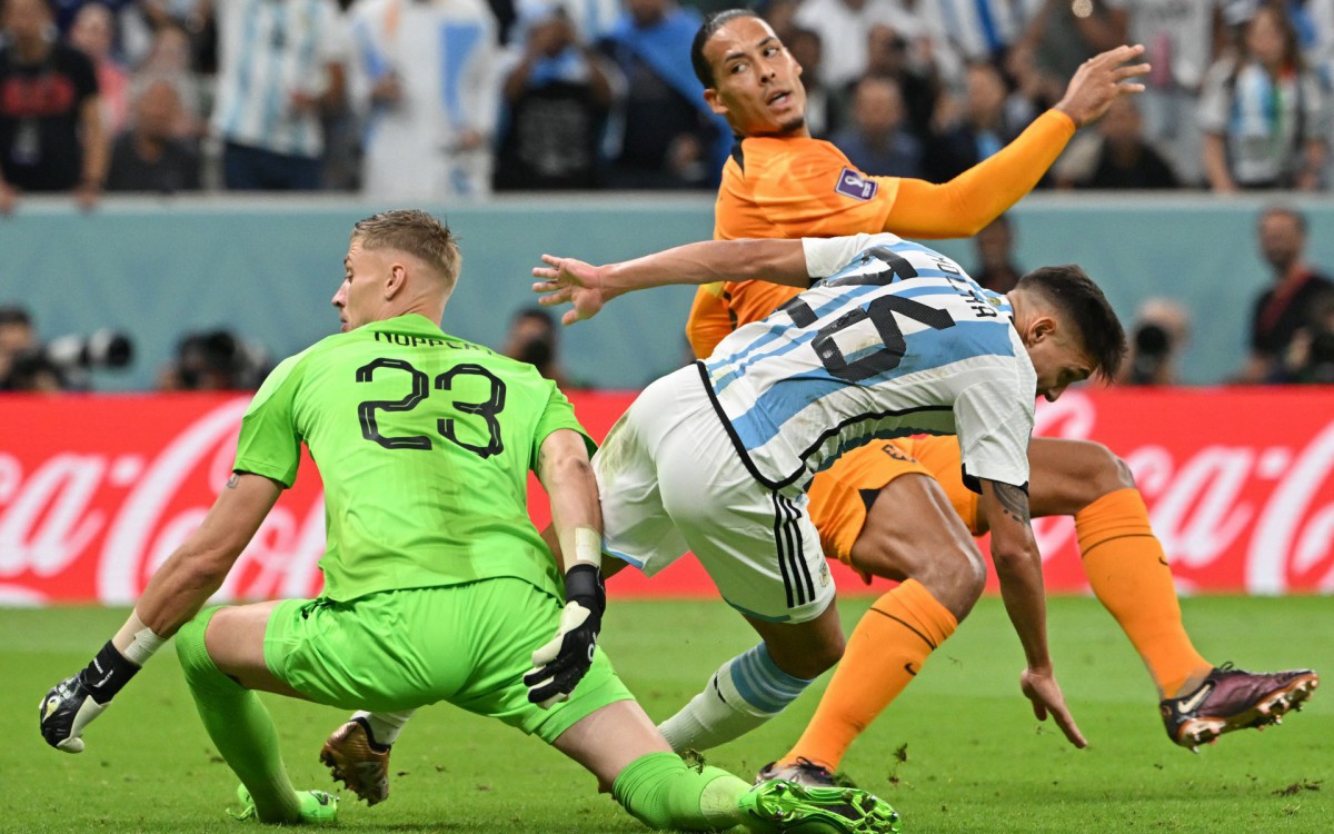 Holanda e Argentina se enfrentaram pelas quartas de final da Copa do Mundo