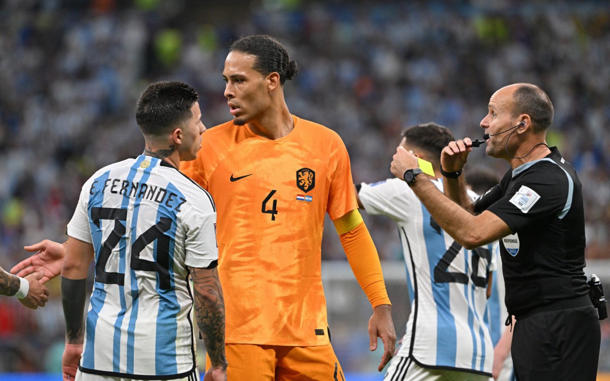 Holanda e Argentina se enfrentaram pelas quartas de final da Copa do Mundo