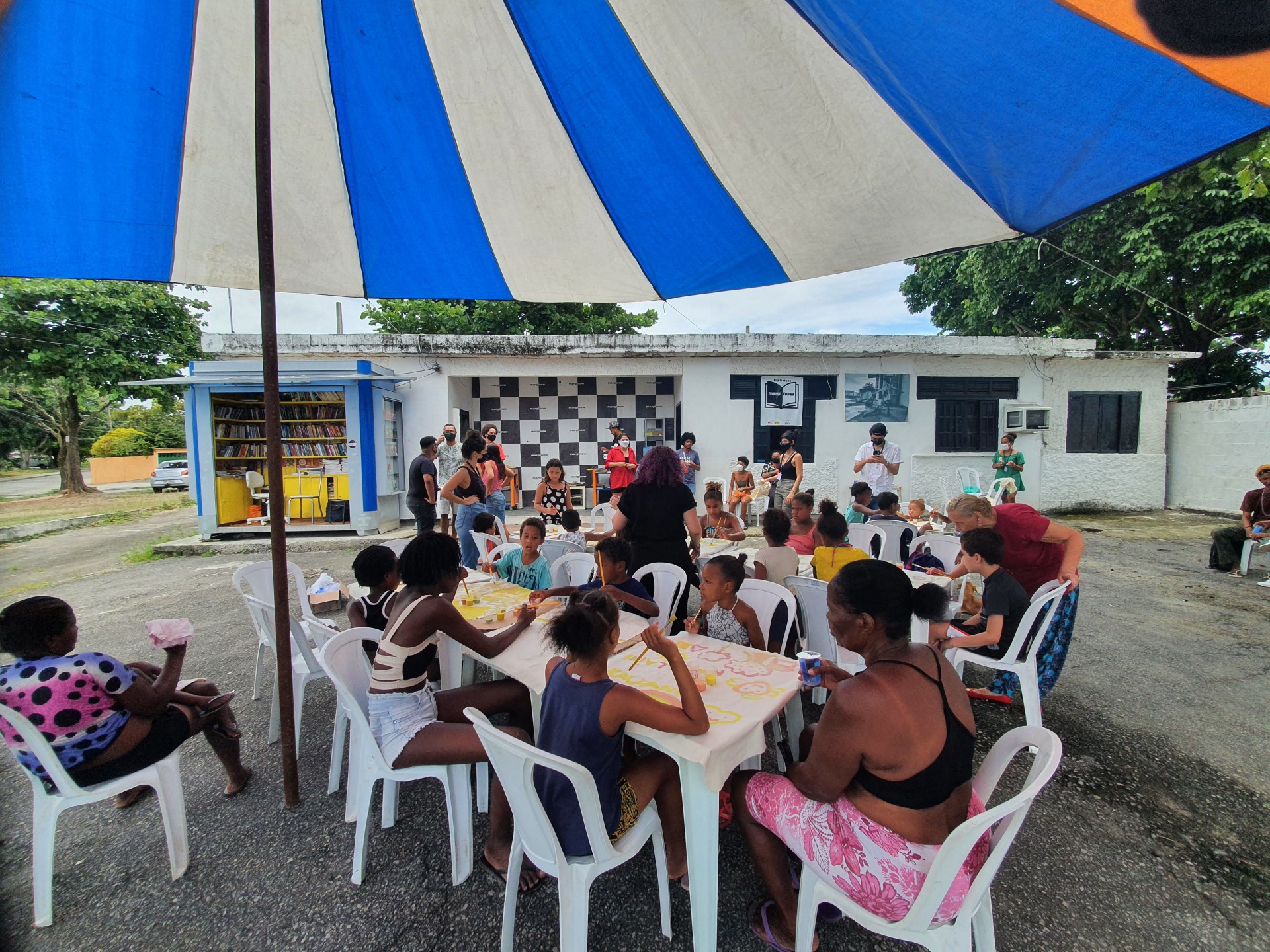 Posto policial vira biblioteca na comunidade de Antares, Zona Oeste do Rio - Divulgação
