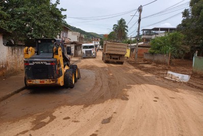 Estragos causados pelas chuvas são reparados com ajuda do governo do Estado nos pontos mais críticos