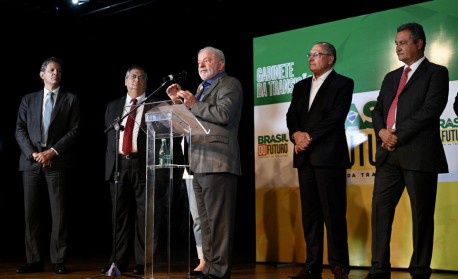 Brazil's President-elect Luiz Inacio Lula da Silva speaks during a press conference at the transitional government building in Brasilia, on December 9, 2022. President-elect Luiz Inácio Lula da Silva revealed on Friday the main names of his future government, including former Sao Paulo mayor Fernando Haddad as the Economy Minister and former Minister Mauro Vieira for Foreign Affairs.
EVARISTO SA / AFP - EVARISTO SA / AFP