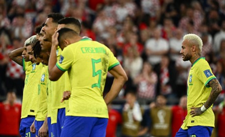 Brasil segue sina, perde para Croácia nos pênaltis e está fora da Copa