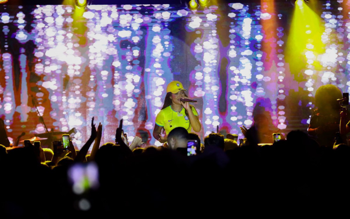 Ludmilla - Vitor Pereira / Ag. News