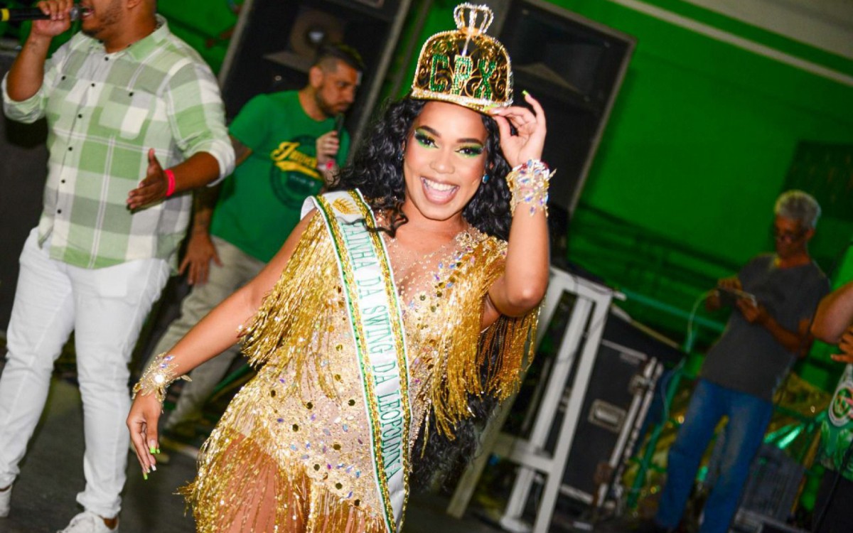 Maria Mari&aacute; &eacute; a mais jovem rainha de bateria na hist&oacute;ria da Imperatriz Leopoldinense