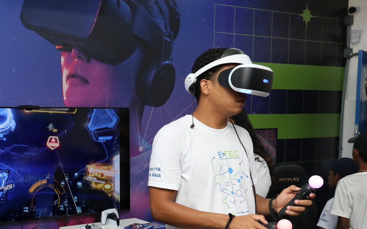 Todas as escolas s&atilde;o sustent&aacute;veis, receberam pain&eacute;is solares, e foram equipadas com sistema de reuso de &aacute;gua e coleta seletiva de lixo