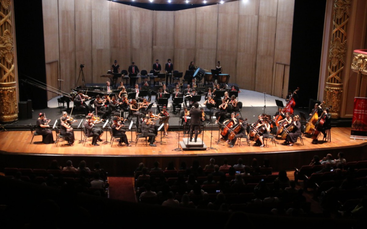 O espet&aacute;culo destaca a import&acirc;ncia de um dos maiores patrim&ocirc;nios culturais da cidade, o Theatro Municipal do Rio de Janeiro