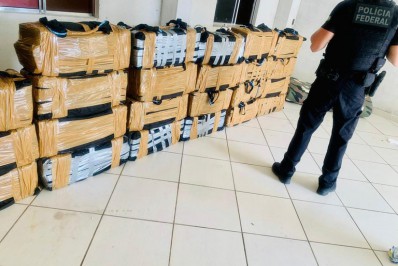 PF prende casal que pretendia levar 785 kg de cocaína para Europa