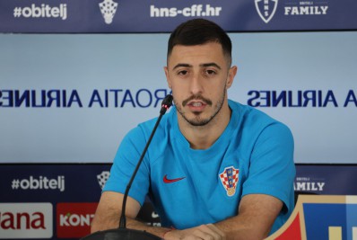 Defensor elogia meio de campo da Croácia: 'Mais seguro do que colocar dinheiro no banco'