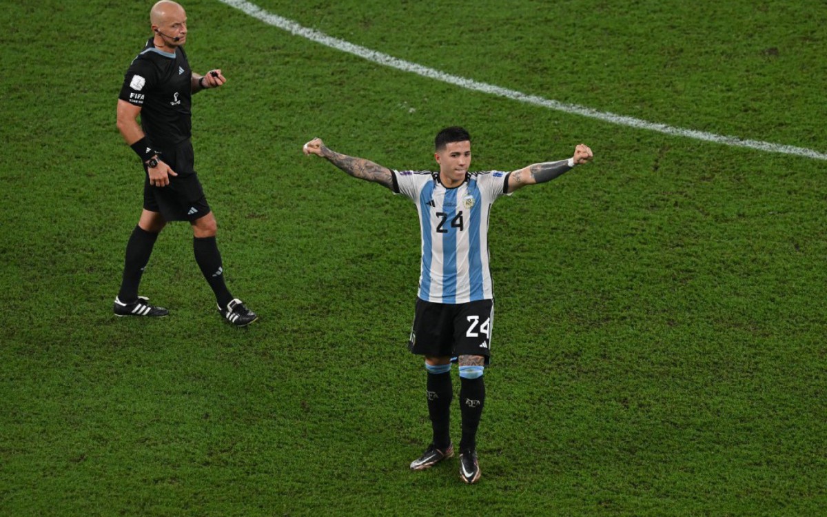 Enzo Fernandez foi eleito o melhor jogador jovem da Copa do Mundo 2022