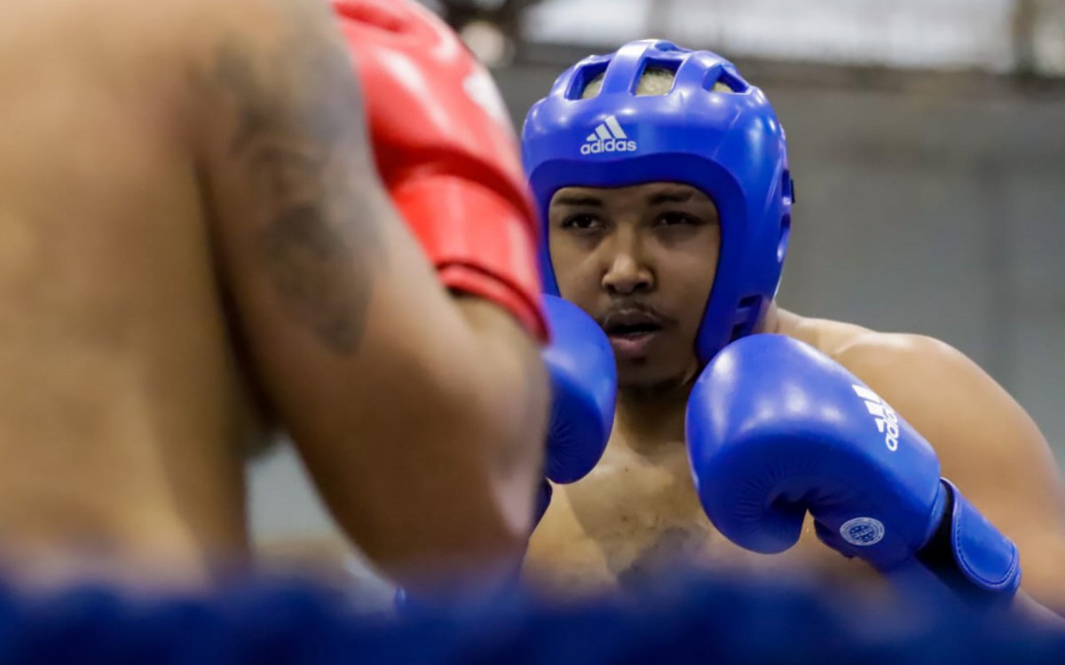 Carlos Eduardo Ferreira dos Santos, o Mineiro, campe&atilde;o brasileiro, ir&aacute; disputar o Mundial de Kickboxing, no pr&oacute;ximo ano, na It&aacute;lia