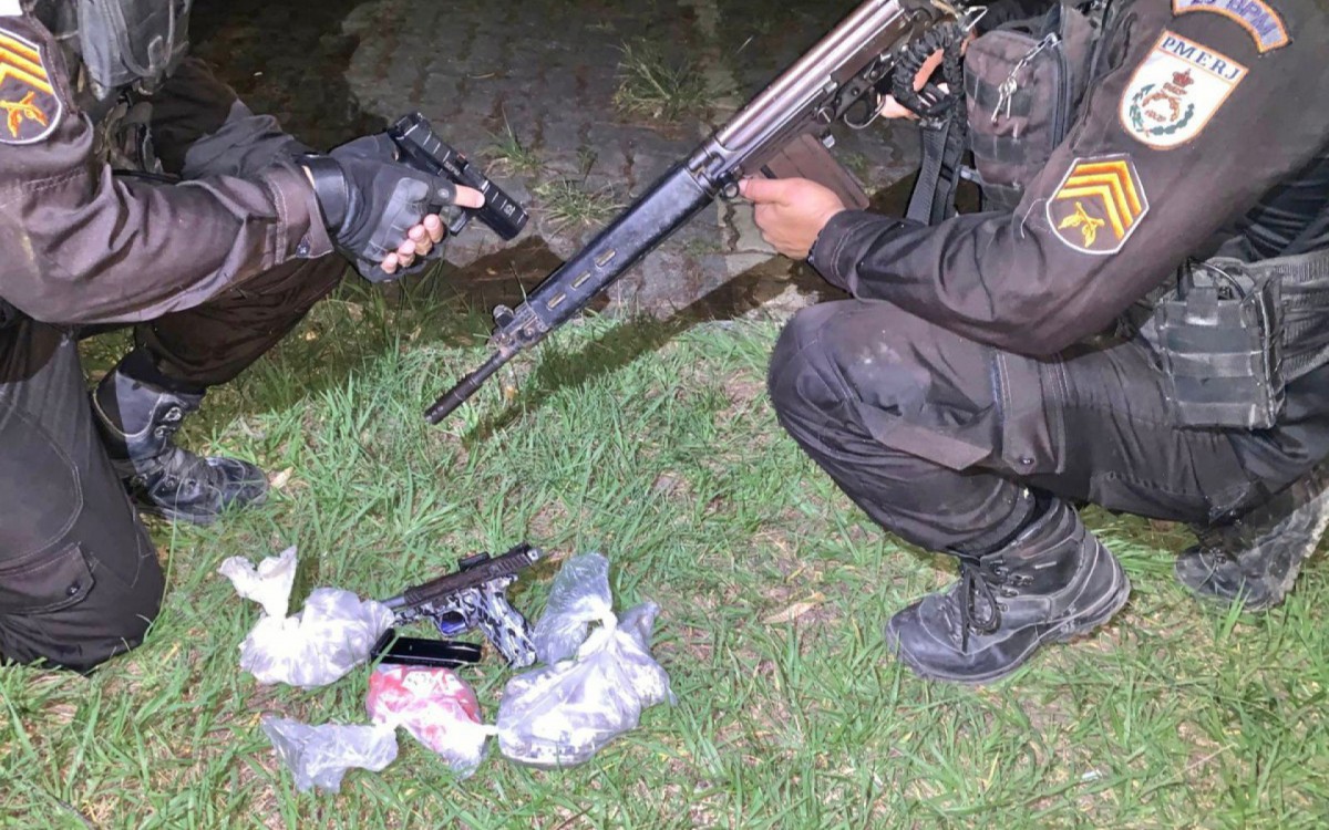 Homem morre ap&oacute;s troca de tiros com a Pol&iacute;cia em Araruama