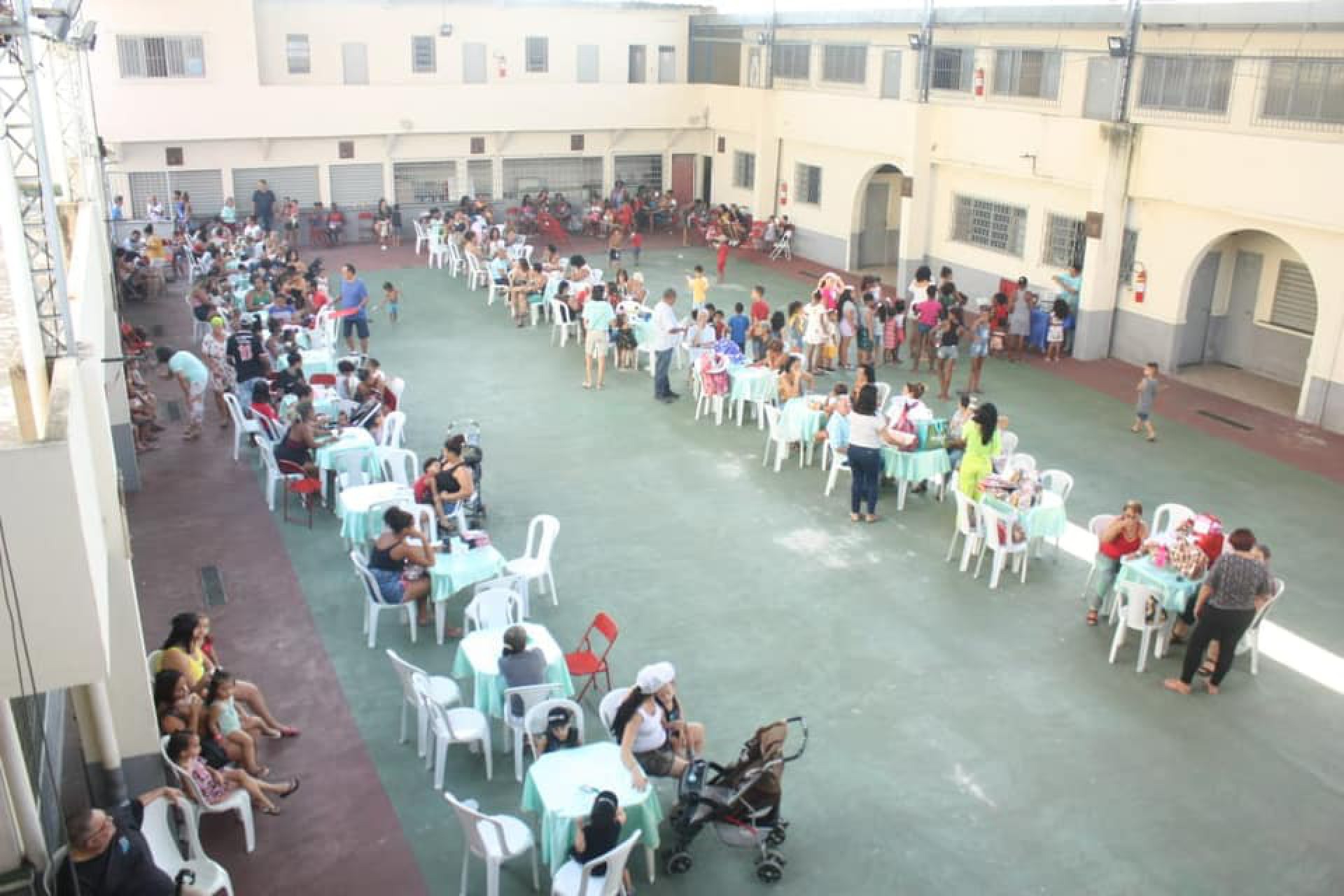 A Festa de Natal contou com grande participação da comunidade local - Divulgação