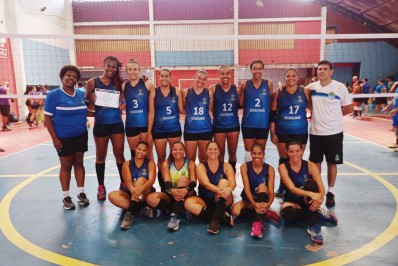 Equipe feminina de vôlei de Quissamã é finalista do Estadual da Liga B 