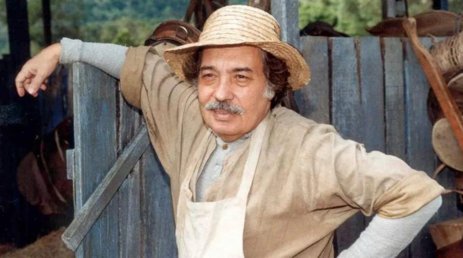Pedro Paulo Rangel como "Calixto" em "O Cravo e a Rosa" (Foto Reprodução/Memória Globo)