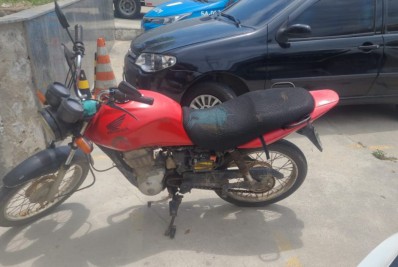 Motocicleta adulterada é apreendida em Araruama