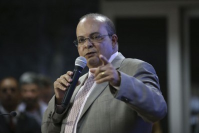 Governador do DF sobre depredações de bolsonaristas: 'Ordem é prender'