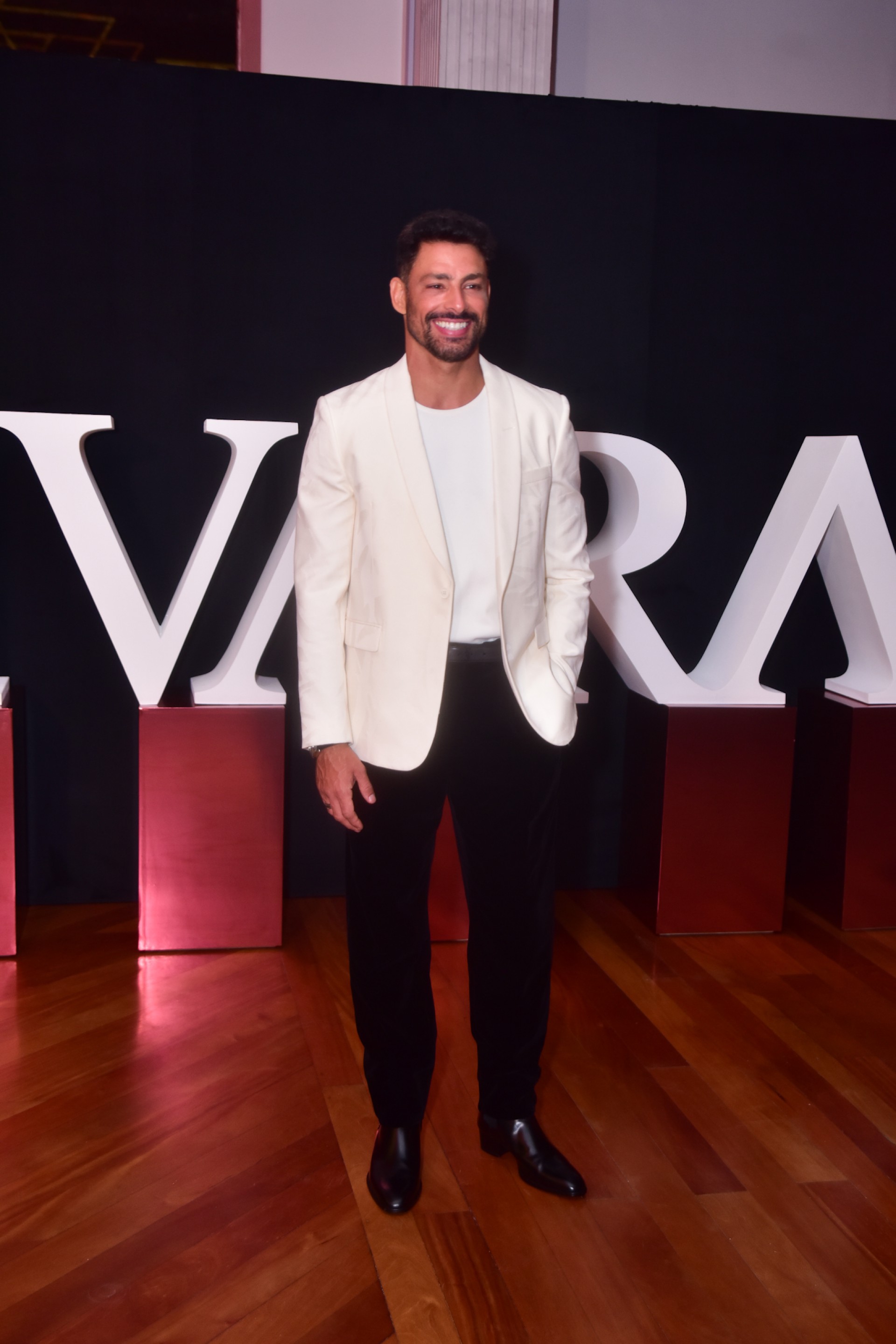 Cauã Reymond - Leo Franco / Agnews