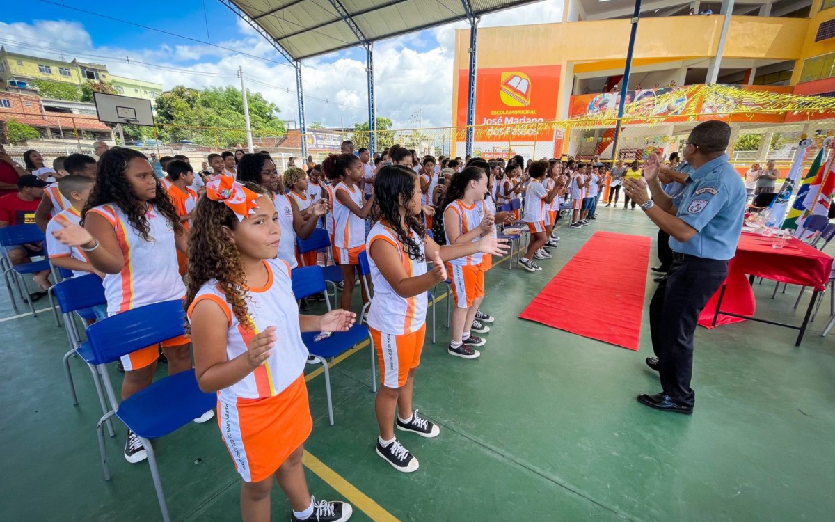 O Proerd formou 140 alunos na Escola Municipal Jos&eacute; Mariano dos Passos