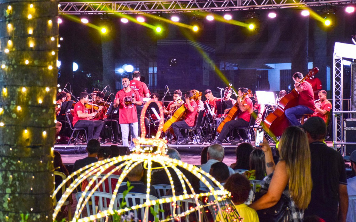 Cantata do Sesc abriu o Natal em Paty