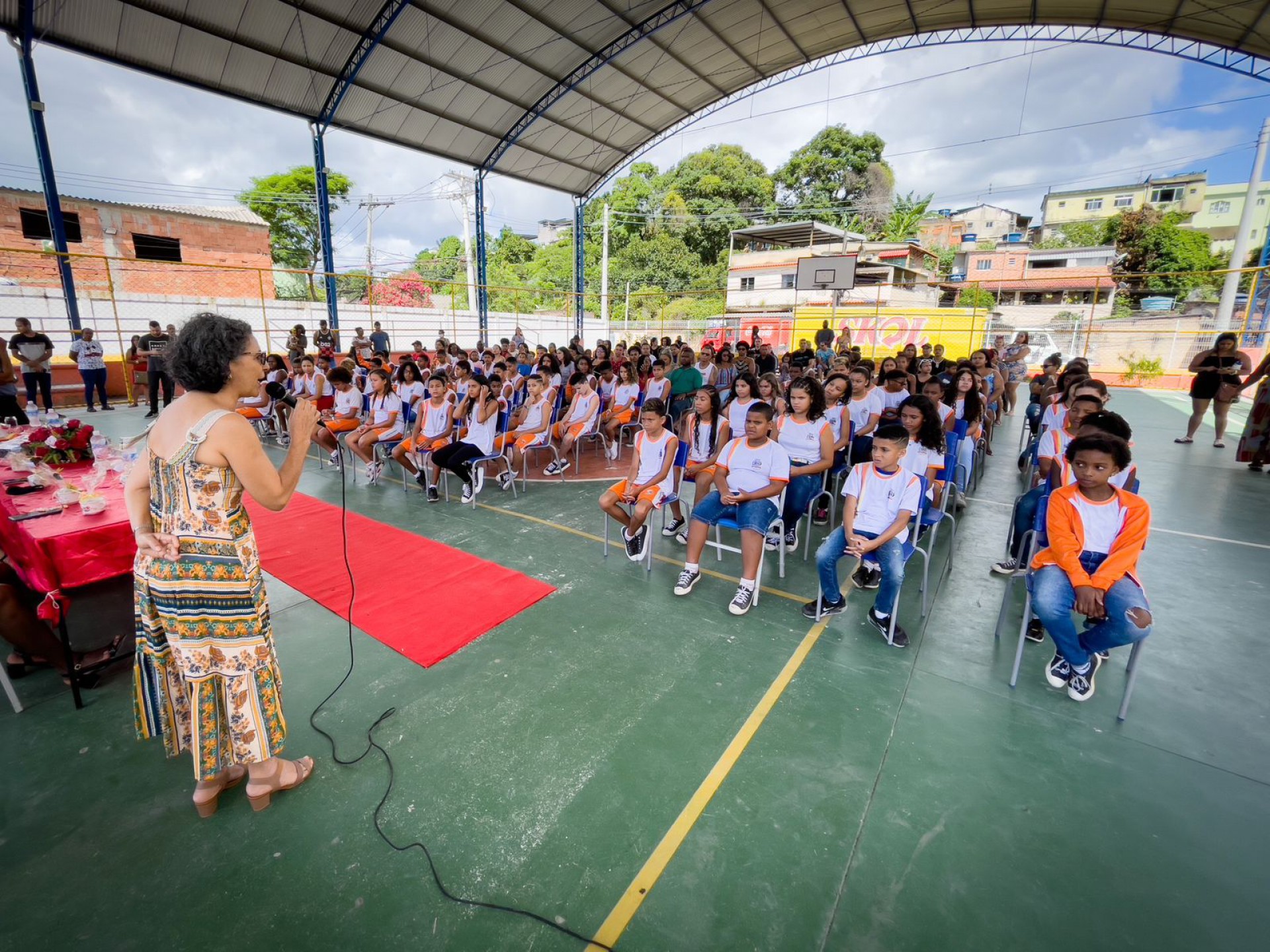 A orientadora pedag&oacute;gica Leila &Aacute;vila destacou o car&aacute;ter pedag&oacute;gico e educativo do Proerd - Matheus Breda / PMBR