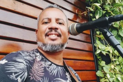 Palco Caxias Shopping recebe show gratuito de samba